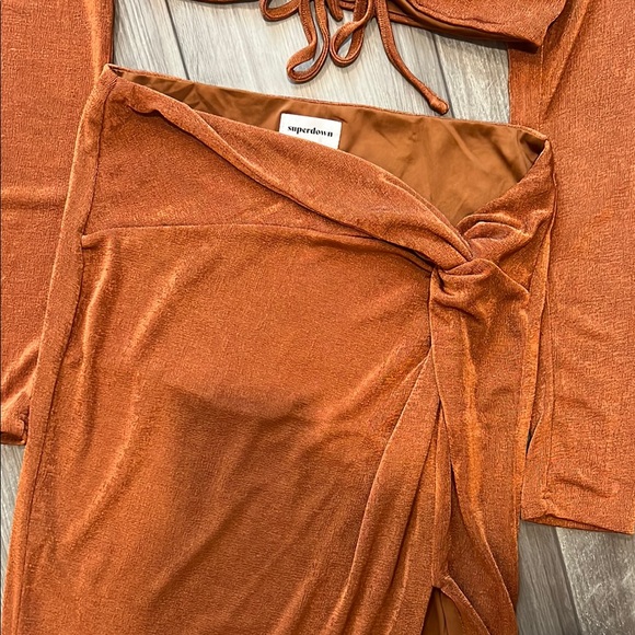 Superdown Anai Ruched Maxi Set in Rust - Picture 3 of 10